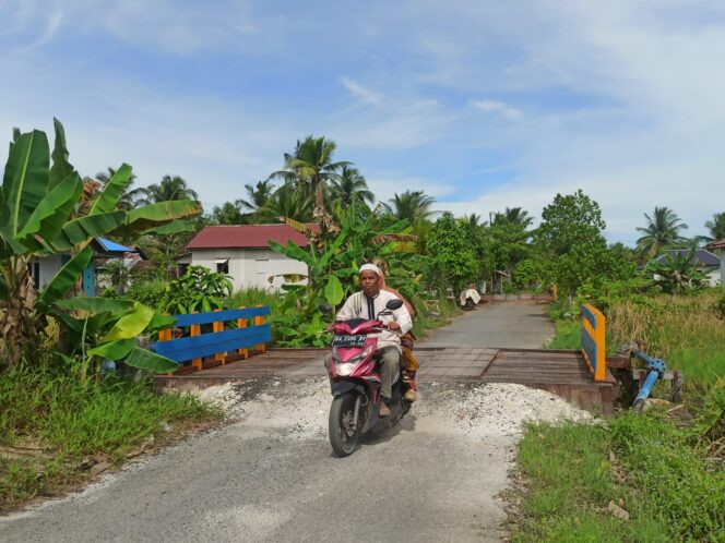 
 Tunjang Akses Menuju Wisata Kuin Kacil, PUPR Banjarmasin Lakukan Renovasi Pada Sejumlah Jembatan