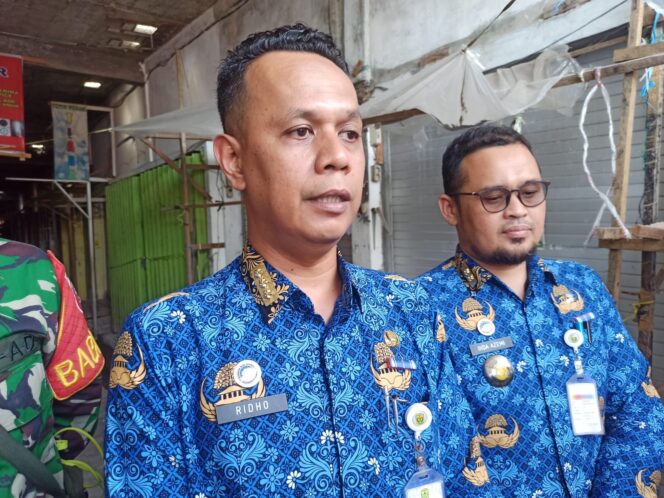 
 Disperdagin Banjarmasin Layangkan Surat Himbauan Pada Pengelola Pasar Baimbai Usai Ambruknya Bangunan