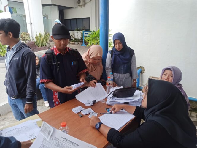 
 Pelaku Usaha Budidaya Ikan di Banjarmasin Ikut ke Bagian BLT