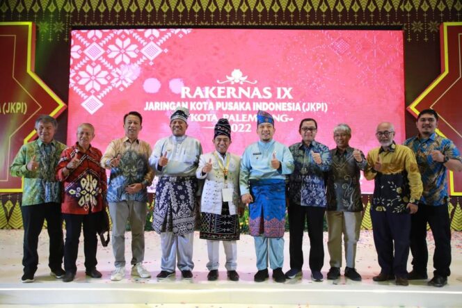 
 Ikuti Pembukaan Rakernas IX JKPI 2022, Wawali : Semoga Banjarmasin Juga Bisa Jadi Tuan Rumah