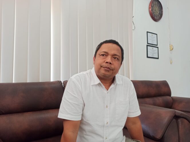 
 Kadis DPPKBPM Kota Banjarmasin, Helfian Noor