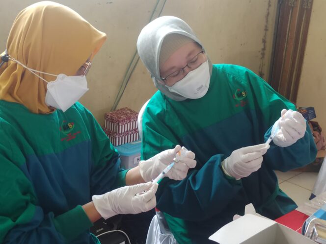 
 Meski Sudah Menerima 600 Vial Vaksin, Dinkes Banjarmasin Baru Distribusikan 450 Vial