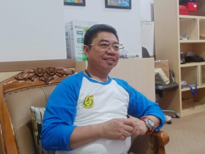 
 Kepala DLH Kota Banjarmasin,  Alive Yoesfah Love