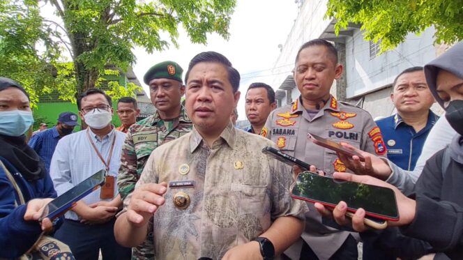 
 Ibnu Himbau Warga Banjarmasin untuk Tidak Panic Buying di Tengah Kenaikan Harga Sejumlah Bahan Pokok