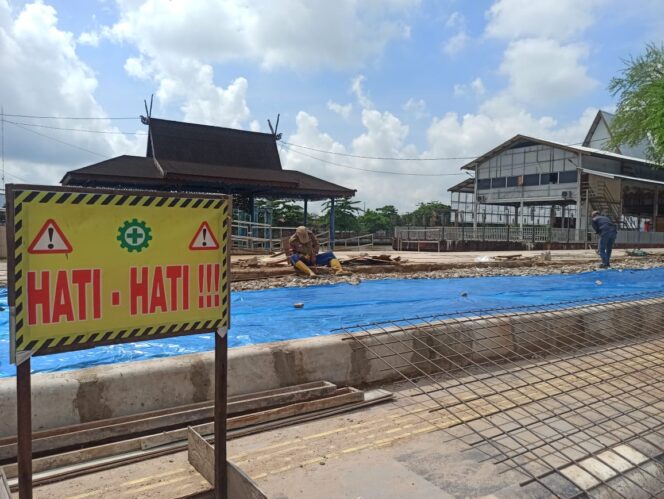 
 Pembangunan Trotoar dan Drainase di Banjarmasin Dilakukan Percepatan