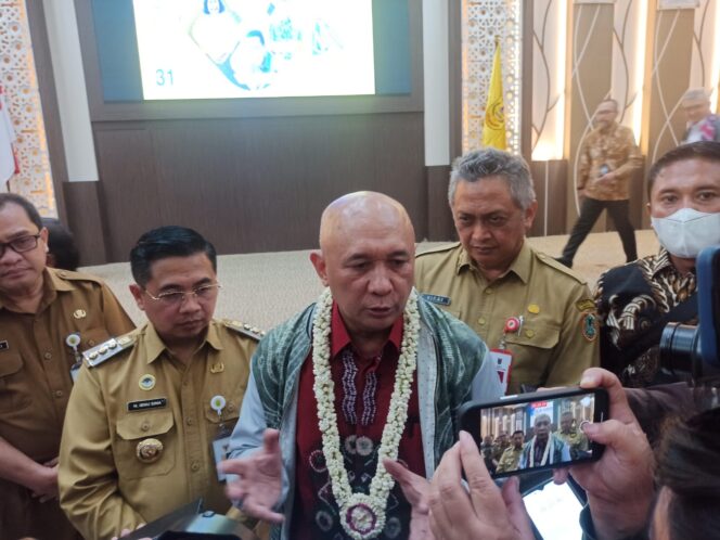 
 Dukung Program BAHUMA Milik Pemko Banjarmasin, MenkopUKM Beri Beberapa Catatan