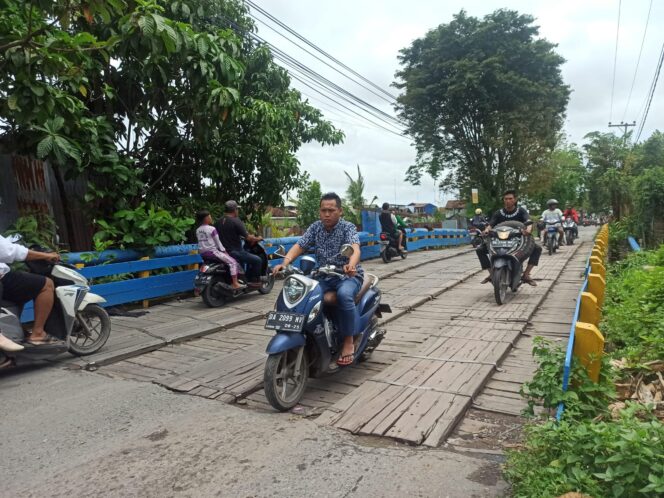 
 Pengerjaan Jembatan Tembus Mantuil Dilakukan April Mendatang  Pembebasan Lahan Sudah Mulai Dilakukan