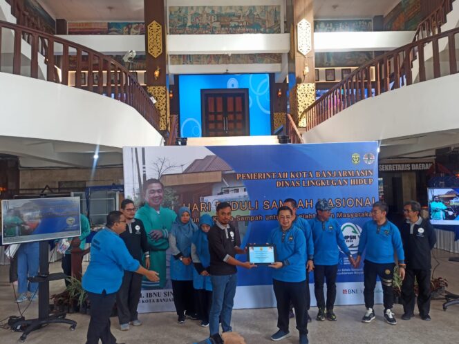 
 Peringati HKSN, Pemko Banjarmasin Fokus Penanganan Sampah Sekaligus Pergerakan Ekonomi Sekuler