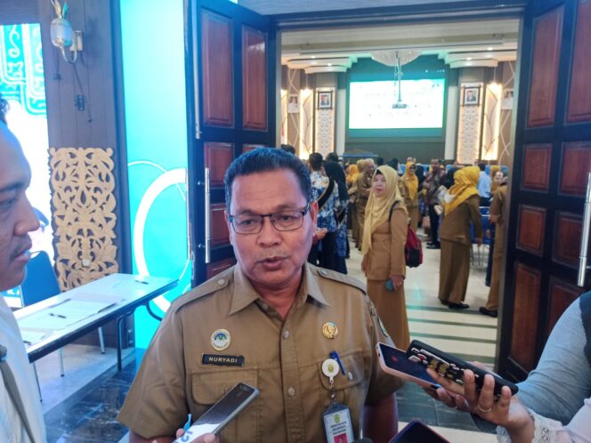 
 Dihadapkan Wacana Pemberhentian Tenaga Honorer, Disdik Berusaha Perjuangkan