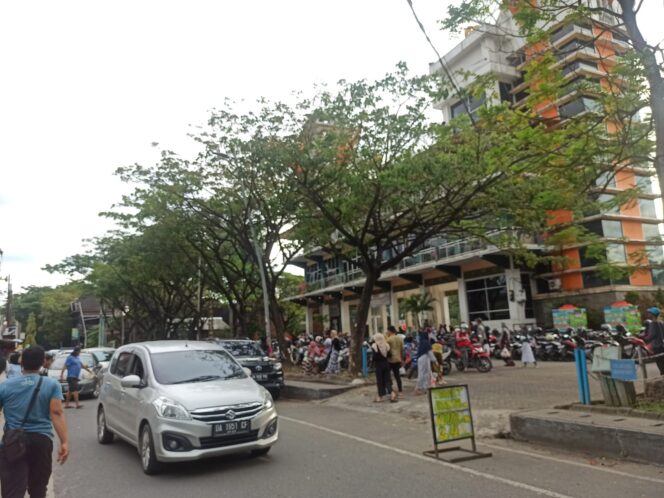 
 Hindari Kemacetan, Selama Ramadan Arus Lalu Lintas Kawasan Siring Menara Pandang Ketat Berlakukan Satu Arah