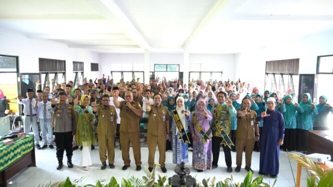 
 Buka Sosialisasi Minat Baca, Bupati Aulia: Perlu Program Pemerintah Terprogram