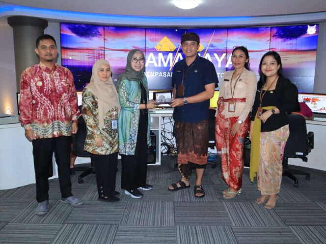 
 Tingkatkan Wawasan,  Admin SP4N Lapor Banjarmasin Studi Tiru ke Denpasar