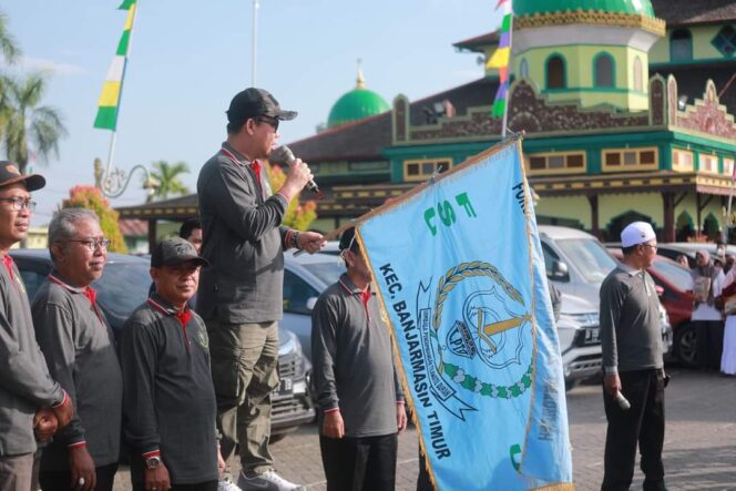 
 Jalan Sehat Meriahkan Momentum Peringatan 1 Muharram 1445 H