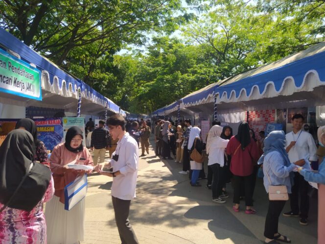 
 Berharap Dapat Pekerjaan Sesuai Minat Melalui Job Fair