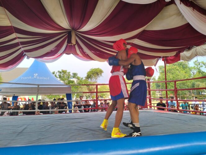 
 Fighting Championship di HST, Giliran Tinju Adu Nyali di Dwi Warna Barabai