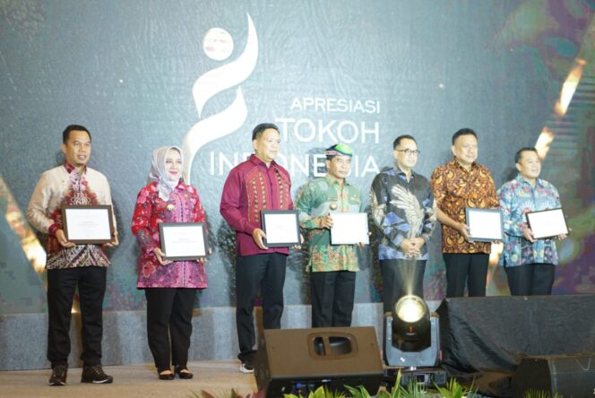 
 Banjarmasin Raih Penghargaan Dalam Hal Percepatan Infrastruktur