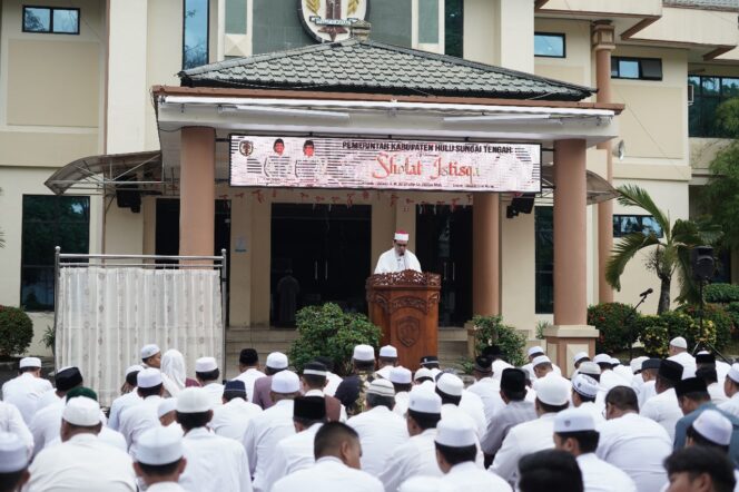 
 Kemarau Melanda, Pemkab HST Gelar Sholat Istisqa