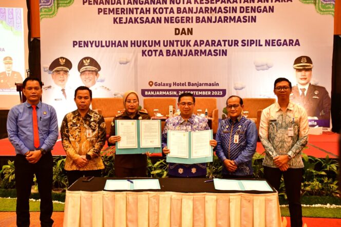 
 Pemko Teken MoU Bersama Kejari Banjarmasin Soal Penegakkan Hukum