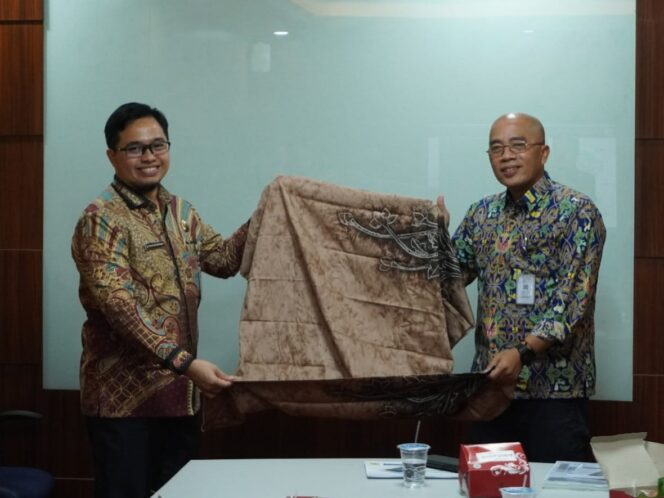 
 Ke Kementerian PUPR, Bupati Aulia Dapat Sinyal Pembangunan Pancur Hanau di HST