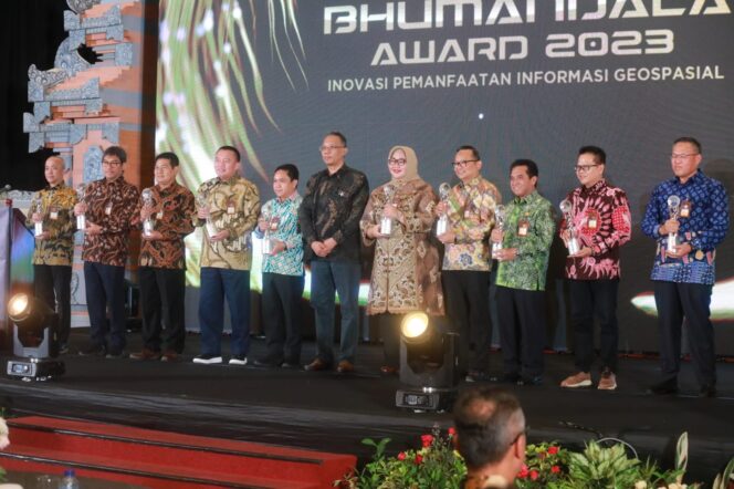 
 Raih Bhumandala Award, Bukti Banjarmasin Dapat Atasi Persoalan Kawasan Kumuh