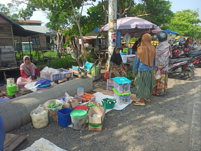 
 PKL Pasar Gardu Dipersilahkan Buat Lapak Pasar Sendiri, Asalkan Izin Sudah Terpenuhi