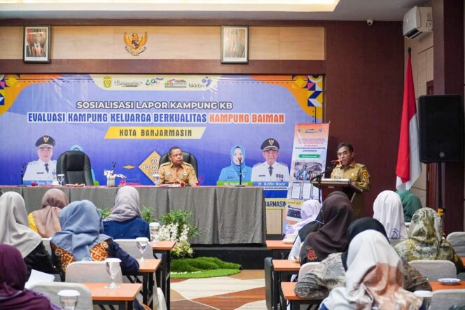 
 Evaluasi dan Strategi Pengembangan Program Kampung Keluarga Berkualitas di Kota Banjarmasin