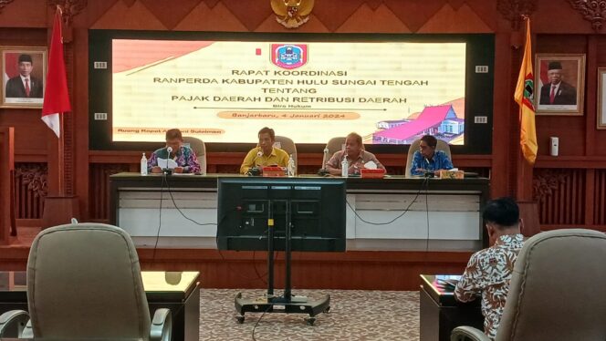 
 Tak Disahkan di DPRD, Perda Pungutan Pajak dan Retribusi Daerah HST Tetap Berlaku