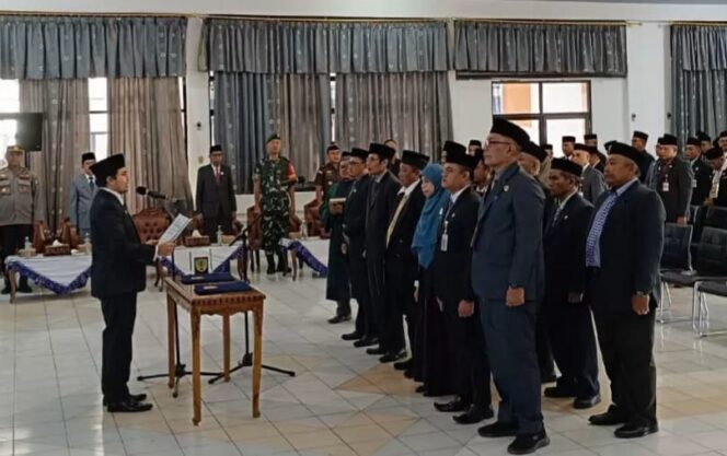 
 Awal 2024 Gerbong Mutasi Pejabat di HST Bergeser, Simak Pesan Bupati Aulia