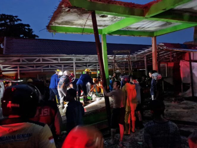 
 Wakil Wali Kota Sampaikan Belasungkawa Terhadap Korban Insiden Ambruknya Bangunan SMPN 6 Banjarmasin