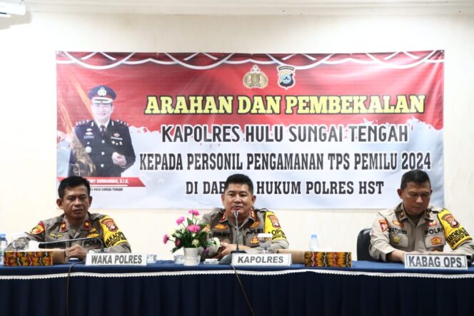 
 Hari Pencoblosan Pemilu 2024, Polres HST Kerahkan Ratusan Personel Tanpa Senpi