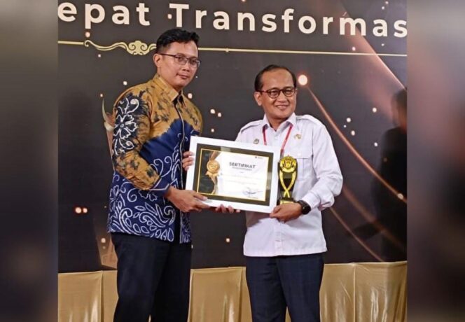 
 Bea Cukai Banjarmasin Anugerahkan Penghargaan Spesial Untuk Banjarmasin