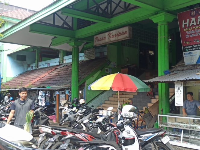 
 Ratusan Kios Pasar Kuripan Terdampak Pelebaran Sungai, Disperdagin Lakukan Pembebasan Lahan Baru