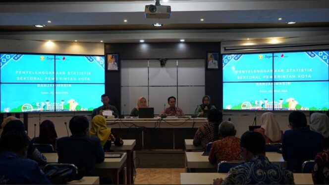 
 Wujud Sinergi Kolaboratif, Kota Banjarmasin Gelar FGD Satu Data dalam Angka 2024