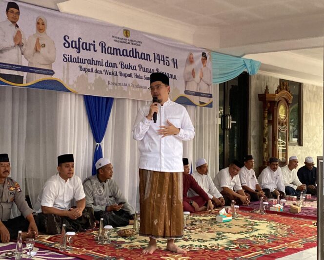 
 Bupati Aulia Safari Ramadan ke Masjid Keramat Palajau HST