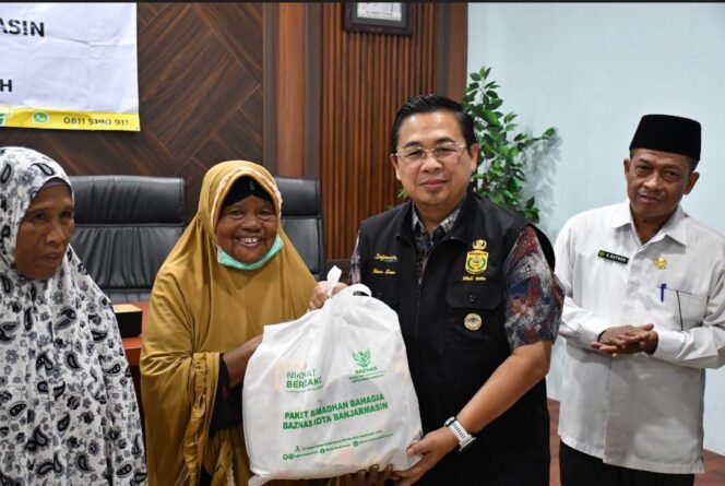 
 500 Paket Ramadhan Bahagia BAZNAS Mulai Disalurkan Kepada Warga Dhuafa Banjarmasin