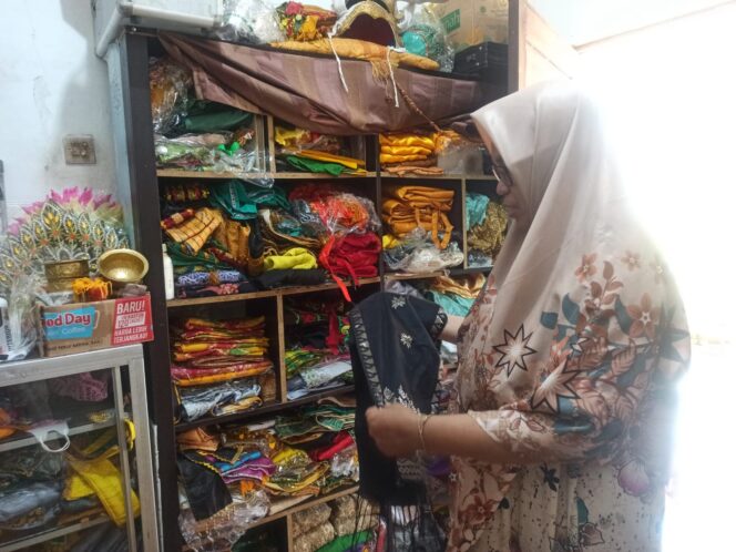 
 Jelang Peringatan Hari Kartini, Jasa Penyewaan Kebaya dan Pakaian Adat di Banjarmasin Ramai