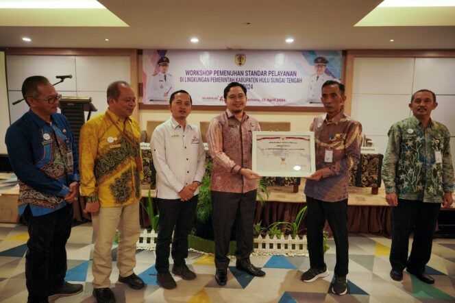 
 Tingkatkan Pelayanan Publik di HST, Bupati Aulia Minta SKPD Kerja Sama