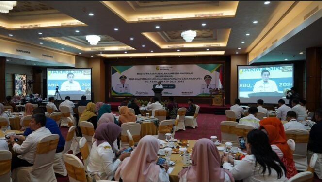 
 Jadi Pintu Gerbang Logistik IKN, Pemko Banjarmasin Sinkronkan RPJPD