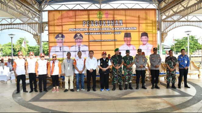 
 Pengurus Baru Orari Banjarmasin Dikukuhkan, Ibnu Sina: Jangan Sampai Menyebarkan Berita Hoaks