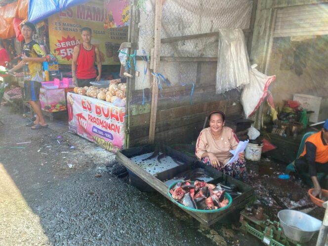 
 Normalisasi Jalan Pasar Lama Laut Sebagian Besar Didukung Para Pedagang