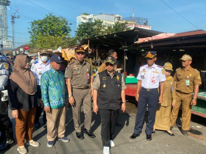 
 Pedagang Pasar Lama Laut Terima SP 2, Pemko Beri Garis Pembatas Berjualan