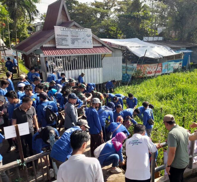 
 Peringati Hari Lingkungan Hidup Sedunia, DLH Banjarmasin Giatkan Gerakan B’babasah