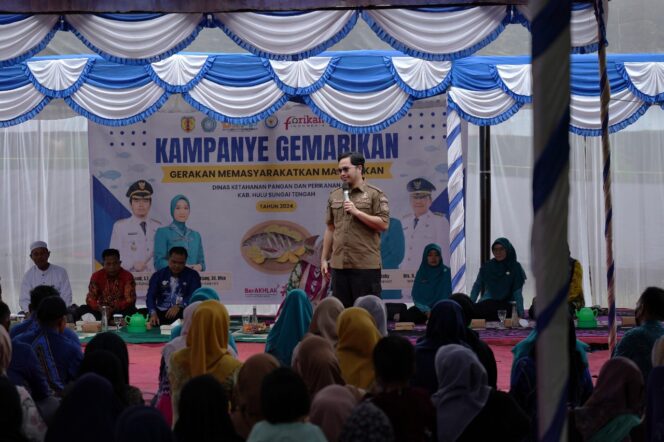 
 Kampanyekan Gemarikan di Kayu Rabah HST, Bupati Aulia: Pentingnya Konsumsi Ikan