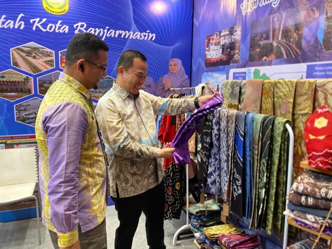 
 Produk Unggulan Sasirangan Dipamerkan di Event Indonesia Maju Expo dan Forum 2024