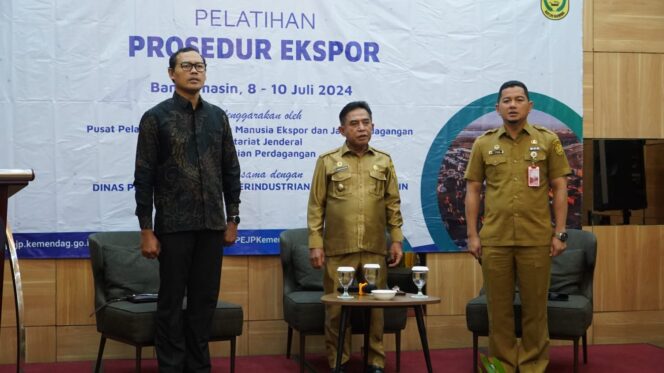 
 Pelatihan Prosedur Ekspor Para IKM Banjarmasin, Targetkan Pemasaran Produk Unggulan ke Manca Negara