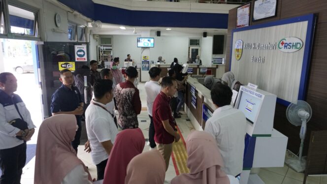
 Kemenpan-RB Evaluasi Pelayanan Publik RSHD Barabai