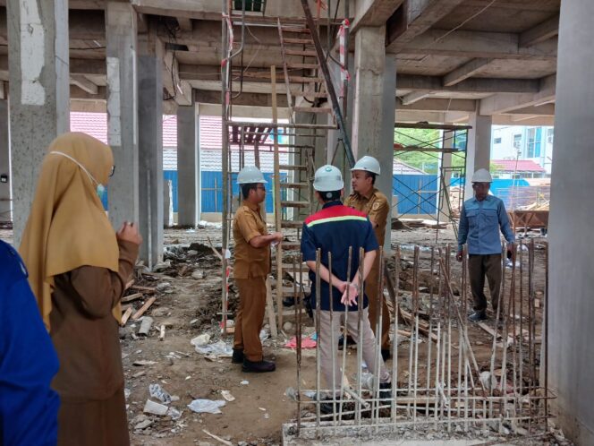 
 Pembangunan IGD Terpadu RSHD Barabai Capai 15 Persen, Nanda Punya Target