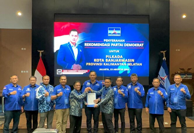 
 Arifin-Akbari Resmi Kantongi SK Rekomendasi Partai Demokrat, Arifin Noor: Ini Kado Terindah di Milad Saya ke 64 Tahun