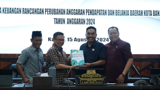 
 Rasionalitas Anggaran Jadi Atensi Wali Kota Banjarmasin di Pembahasan APBD Perubahan 2024