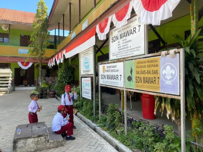 
 Diputuskan, Hanya Sebagain Siswa SDN Mawar 7 Dipindah Sementara ke SDN Teluk Dalam 10